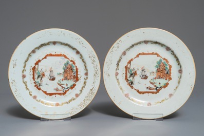 Zes Chinese Meissen-stijl borden met een havensc&egrave;ne, Qianlong