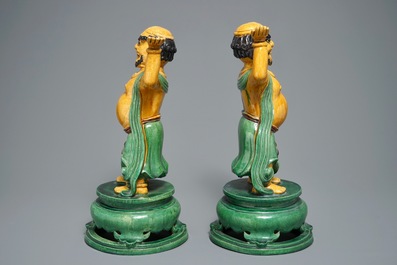 A pair of large Chinese sancai figures of temple guardians, 19/20th C.