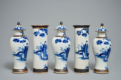 A Chinese Nanking crackle glazed blue and white five-piece garniture, 19/20th C.
