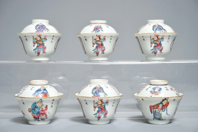 Zes Chinese famille rose Wu Shuang Pu dekselkoppen en schotels, Xianfeng merk, 19e eeuw