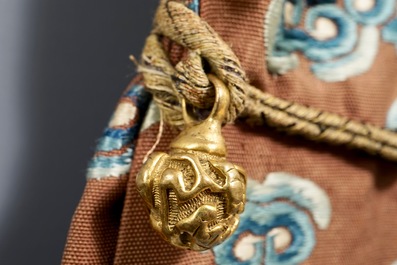 19世纪上半叶 嘉庆（可能）八龙五爪黄色衣袍