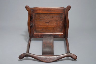 A Chinese wooden yoke-back chair, 19/20th C.