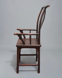 A Chinese wooden yoke-back chair, 19/20th C.