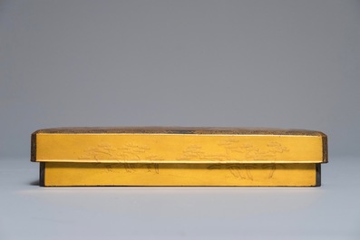 A Japanese gilt-lacquered writing set 'Suzuribako', with the original ink stone at the interior, Meiji, 19th C.