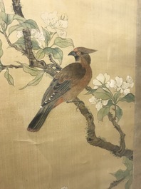 Xie Yuemei (1906-1998), Een vogel op een bloesemtak, aquarel op textiel