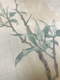 Xie Yuemei (1906-1998), Oiseau sur une branche fleurie, aquarelle sur textile