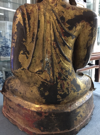 Een grote verguld en gelakt bronzen Boeddha in Mandalay-stijl, Birma, 19e eeuw