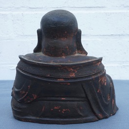 Un Bouddha en bronze laqu&eacute; et dor&eacute;, Chine, Ming