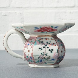 Un crachoir en porcelaine de Chine famille rose, Yongzheng/Qianlong
