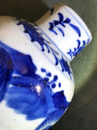 Een fraaie collectie Chinees blauwwit porselein, Kangxi en later