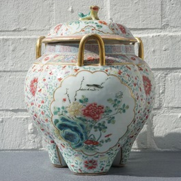 A Chinese famille rose incense burner and cover, mark of Jiangxi Porcelain Company, Republic, 20th C.