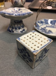 A varied collection of Chinese blue and white and Imari-style porcelain, 18th C.