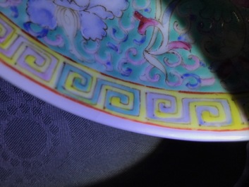 Six assiettes en porcelaine de Chine famille rose et verte, 19/20&egrave;me