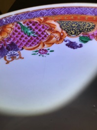 A Chinese famille rose export porcelain bowl with deers, Qianlong