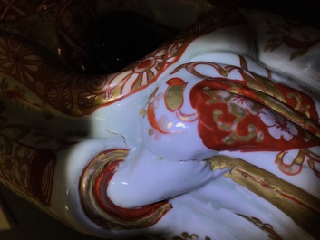 Une figure d'une Bijin en porcelaine Imari de Japon, Edo, 17/18&egrave;me