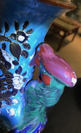 Une paire de vases en porcelaine de Chine de style Dayazhai aux dragons et ph&eacute;nix, 19/20&egrave;me