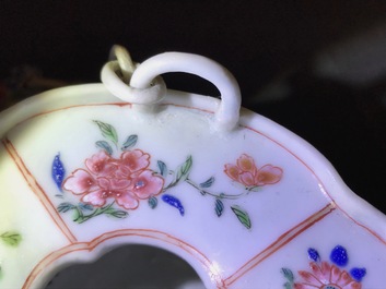 Un panier &agrave; suspendre ajour&eacute; en porcelaine de Chine famille rose, Yongzheng/Qianlong