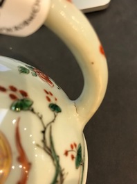 康熙  五彩凤凰陶瓷茶壶