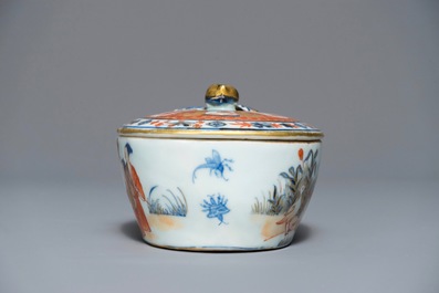 A Chinese Imari style butter tub after Cornelis Pronk: &ldquo;Dames au Parasol&quot;, Qianlong, ca. 1736-1738