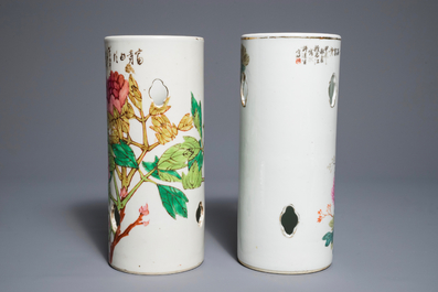 Two Chinese qianjiang cai hat stands and a famille rose bowl, 19/20th C.