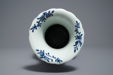 A Chinese blue and white 'lotus scroll' vase, 19th C.