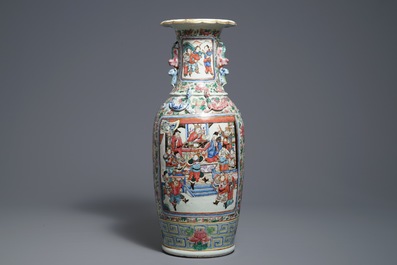 A Chinese famille rose vase with warriors and court scenes, 19th C.