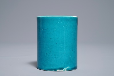 A Chinese monochrome turquoise-glazed brush pot and a plate, Kangxi