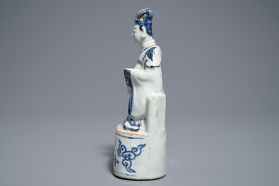 A Chinese blue and white model of a servant, Wanli