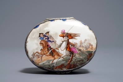 A gilt silver-mounted porcelain snuff box and cover, France or Germany, 18th C.