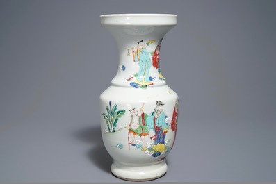 A fine Chinese famille rose 'Immortals' vase, Yongzheng