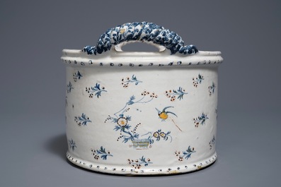 A Brussels faience 'La haie fleurie' rope twist handles basin or cooler, 18th C.