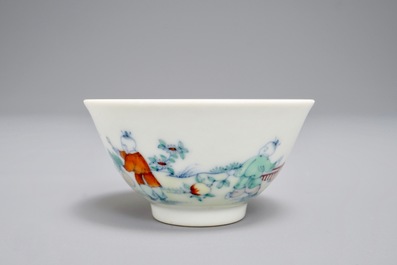 A Chinese doucai tea bowl with playing boys, Yongzheng mark, 19/20th C.