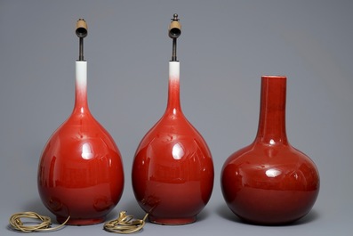 Drie Chinese flesvormige sang de boeuf vazen, 20e eeuw
