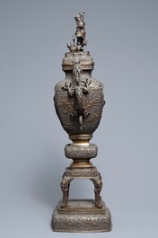 A large Japanese bronze incense burner on stand, Edo or Meiji, 19th C.