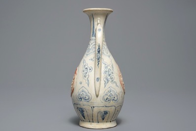 A Vietnamese blue, white and red ewer, Hoi An Hoard, 15th C.