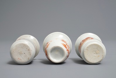 Two Japanese imari miniature albarello ointment jars and a cuspidor, Edo, 18th C.