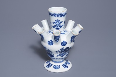 A Dutch Delft blue and white tulip vase, last quarter 17th C.