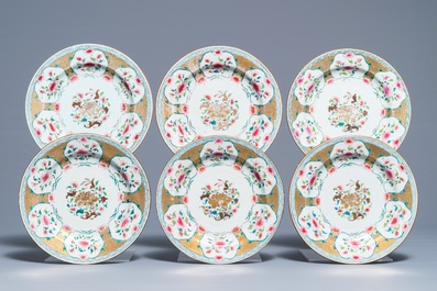 Two Chinese famille rose chargers and six plates with floral design, Yongzheng/Qianlong