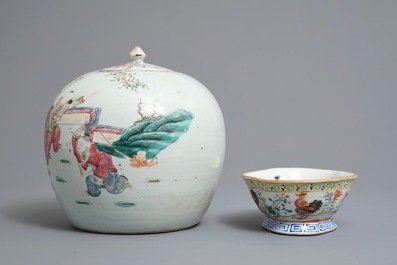 Een Chinese famille rose schotel, een dekselpot en een kom, 19e eeuw