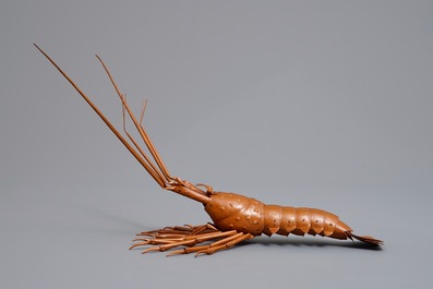 Un okimono 'jizai' en cuivre figurant une langouste, sign&eacute; Myochin, Showa, 20&egrave;me