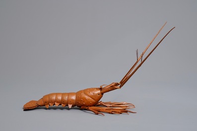 Un okimono 'jizai' en cuivre figurant une langouste, sign&eacute; Myochin, Showa, 20&egrave;me