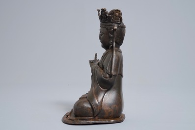 Un mod&egrave;le de Guanyin en bronze, Chine, 19&egrave;me