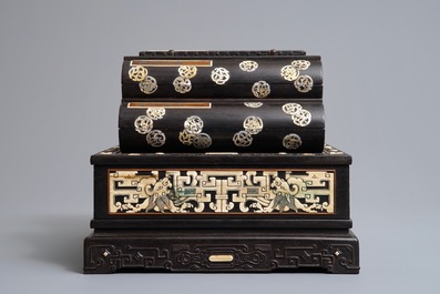 A Chinese bone and mother of pearl inlaid wood box with multiple compartments, 19th C.