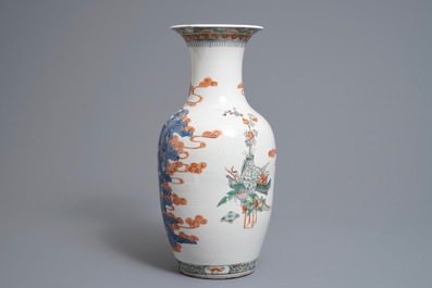 Un vase et un bol en porcelaine de Chine famille verte et rose, 19&egrave;me