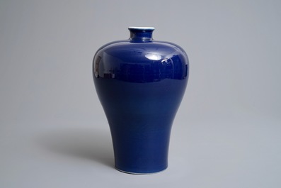 A Chinese monochrome blue meiping vase, Yongzheng mark, 19/20th C.