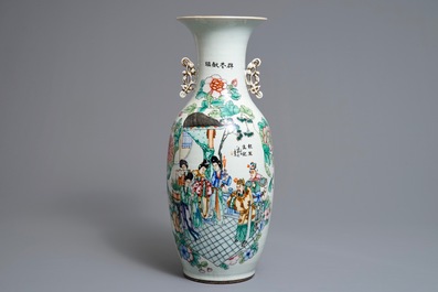 Deux vases en porcelaine de Chine famille rose aux doubles d&eacute;cors, 19/20&egrave;me