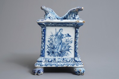 A Dutch Delft blue and white tulip vase base, late 17th C.