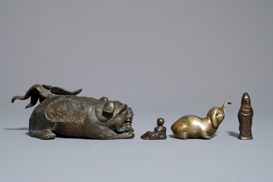 Four Japanese bronze okimono or scroll weights, Edo/Meiji, 18/19th C.