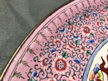A Chinese Canton enamel 'dragon' dish, 19th C.