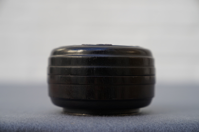 A Chinese inlaid wood seal paste box and cover with inscription, 18/19th C.